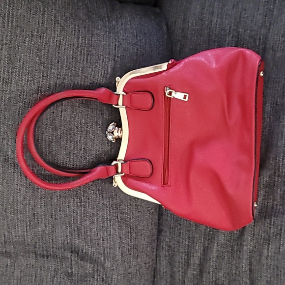 A Designer Red Rhinestone Bag - Picture 2 of 4
